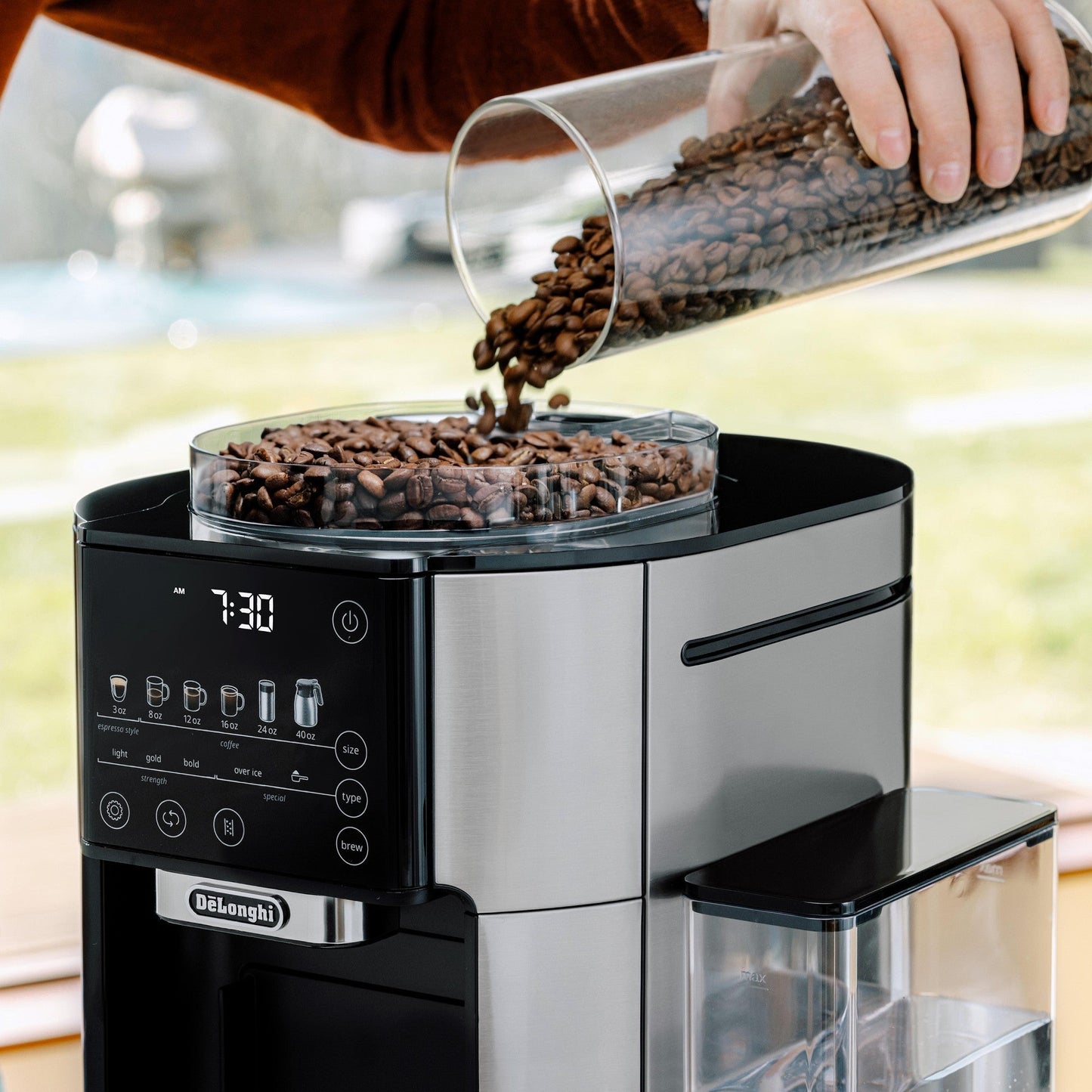 De'Longhi TrueBrew Automatic Coffee Maker with Bean Extract Technology + Thermal Carafe