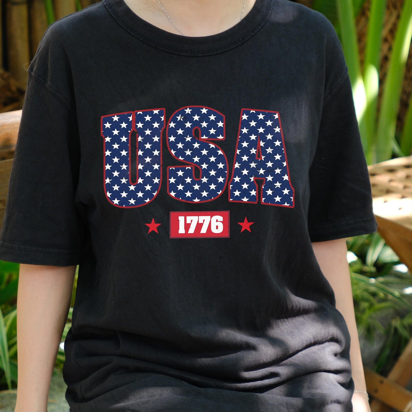 USA 1776 Shirt, American Flag Stars Independence Day Tee, Patriotic Fourth of July T-Shirt, Vintage USA Pride Gift for Men Women