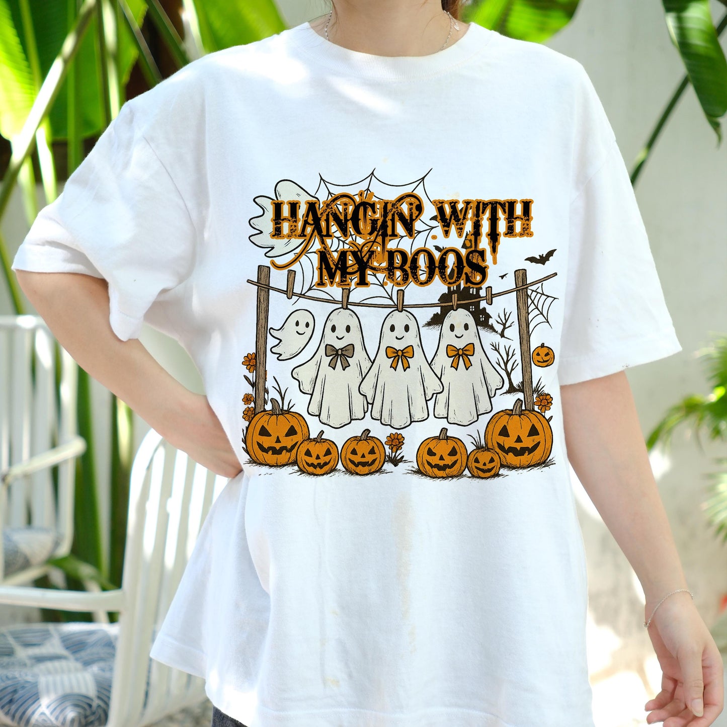 Hangin' With My Boos Shirt, Cute Ghost Friends Halloween Tee, Funny Spooky Season T-Shirt, Pumpkin Ghost Group Top, Fall Party Outfit