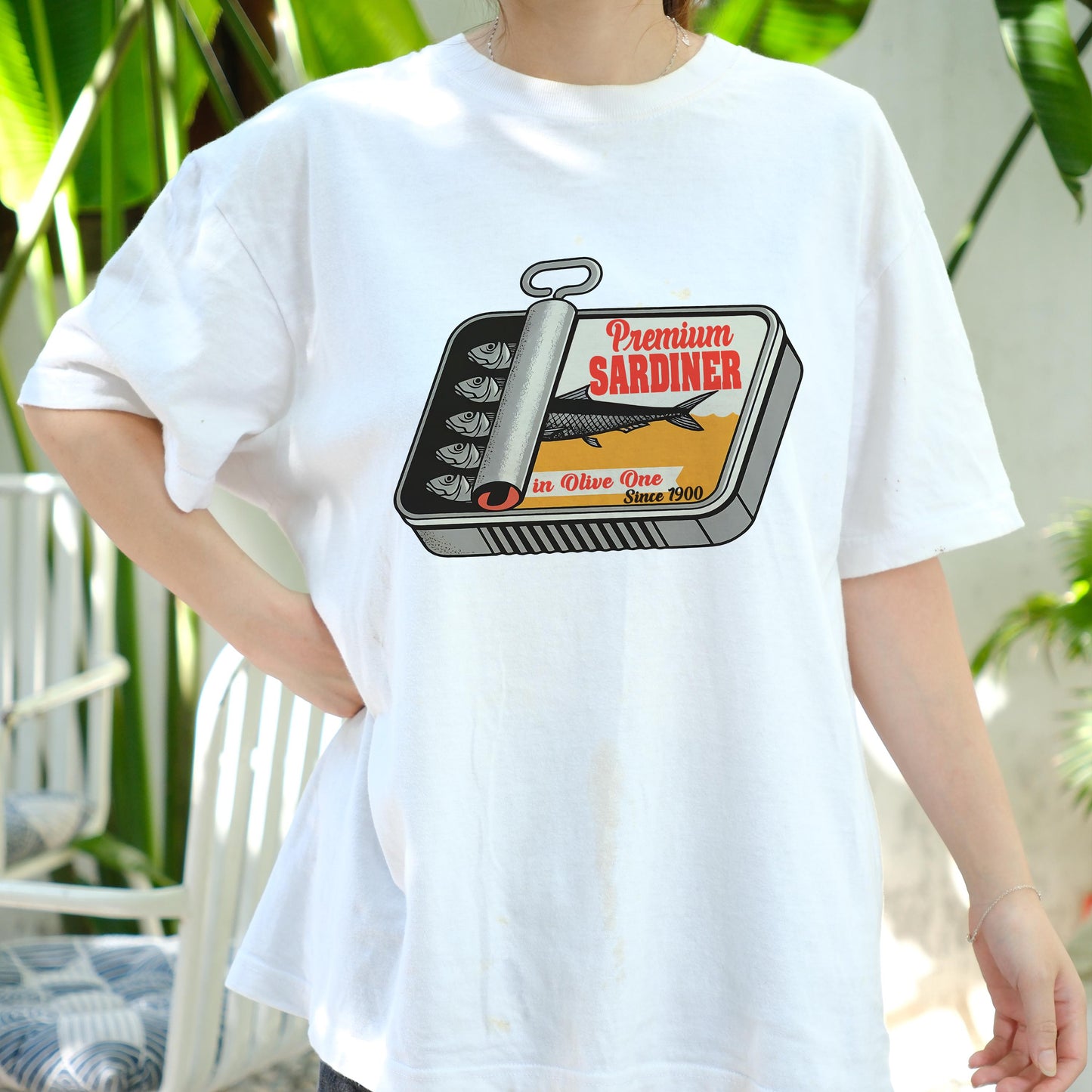 Premium Sardine Shirt, Funny Retro Fish Can Tee, Vintage Food Graphic T-Shirt, Quirky Ocean Aesthetic Tee, Ironic Seafood Lover Gift