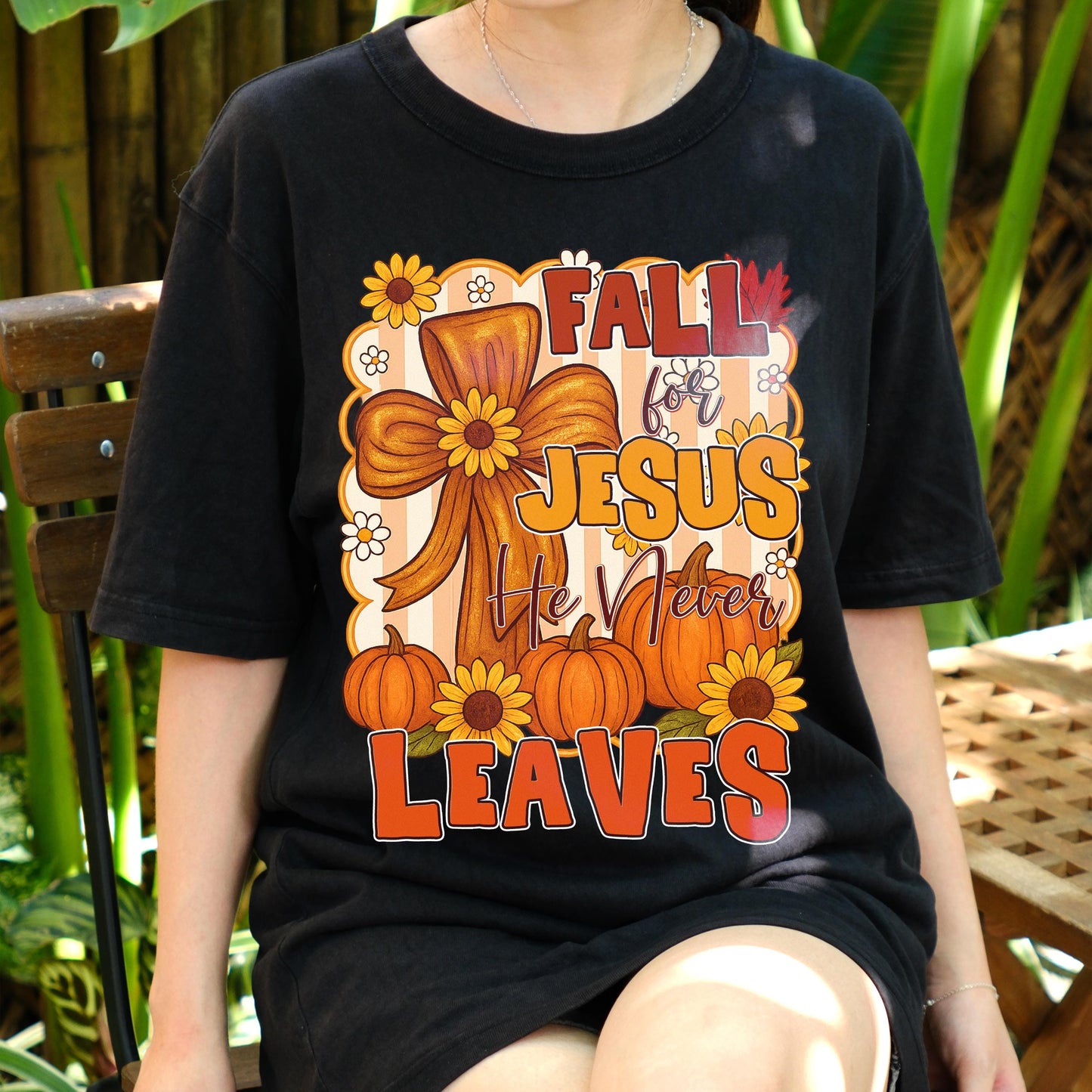 Fall For Jesus Shirt, He Never Leaves Tee, Christian Pumpkin T-Shirt, Faith Autumn Top, Religious Fall Graphic Tee, Church Outfit