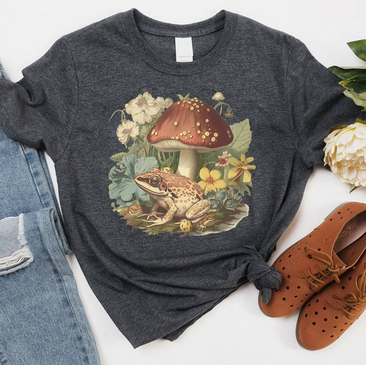 Mushroom Frog Botanical Shirt, Vintage Frog Shirt, Cottagecore Frog Mushroom Shirt