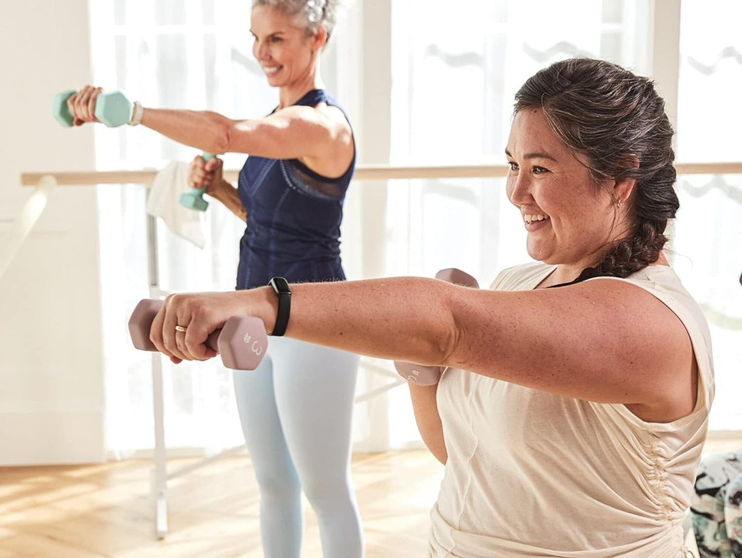 Fibit Luxe Fitness & Wellness Tracker
