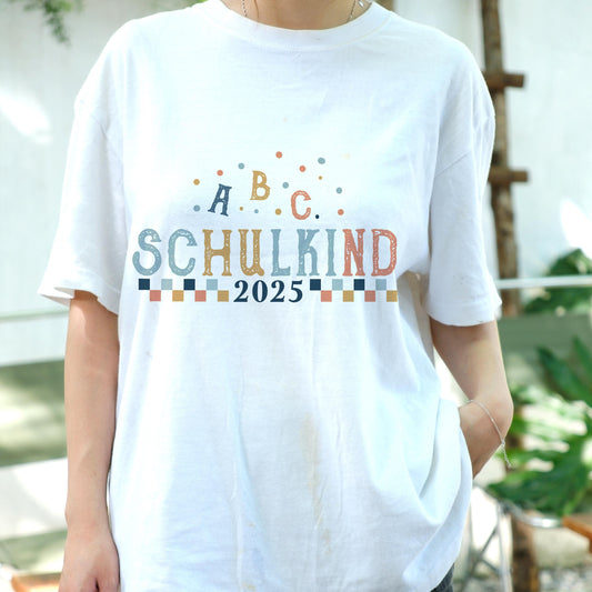 ABC Schulkind 2025 Shirt, Einschulung T-Shirt Kinder, Back to School Tee, Erstklässler Geschenk, Schulanfang Outfit Jungen Mädchen