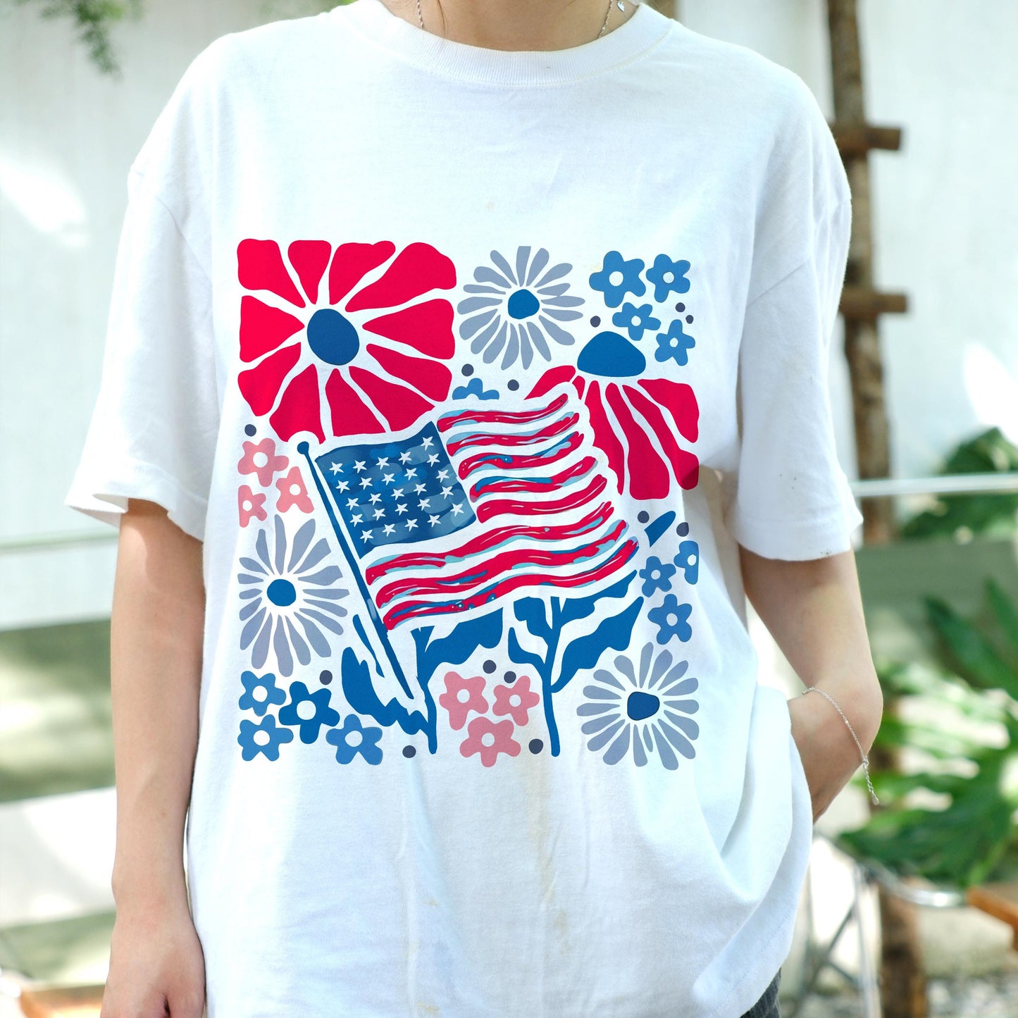 Patriotic Flower Flag Shirt, 4th of July Tee, American Flag Floral T-Shirt, Independence Day Top, USA Summer Shirt, Memorial Day Gift