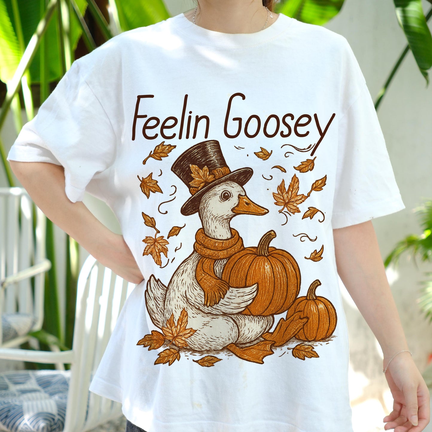 Feelin Goosey Shirt, Funny Fall Duck T-Shirt, Cute Autumn Pumpkin Tee, Thanksgiving Goose Shirt, Vintage Fall Humor Shirt Gift