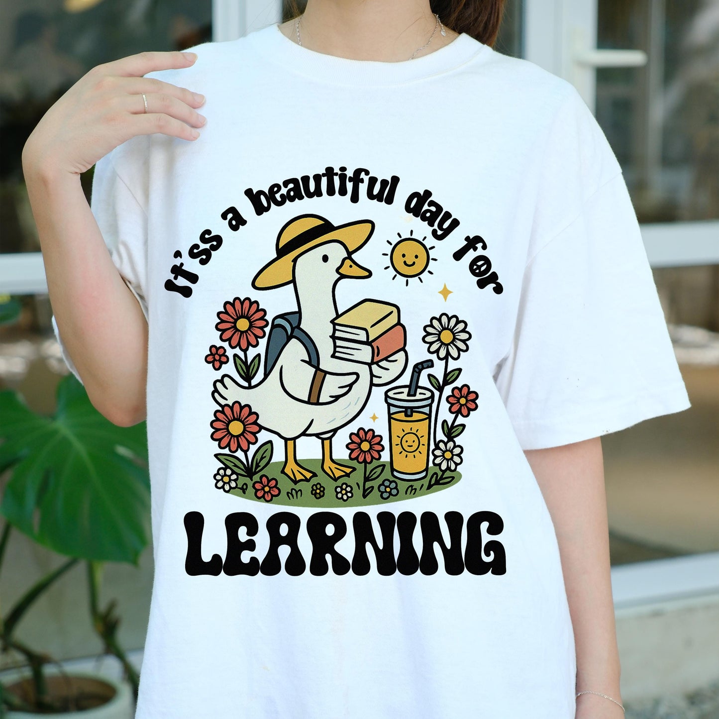 Cute Duck Back to School Shirt, It's a Beautiful Day for Learning Teacher Tee, Student Gift Shirt, First Day of School Graphic Tee