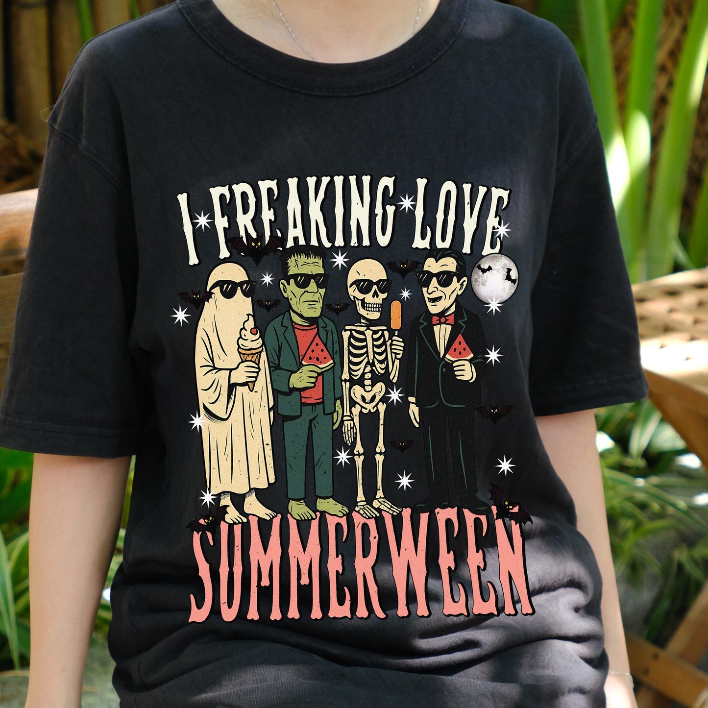 I Freaking Love Summerween Shirt, Funny Halloween Summer Tee, Spooky Monster Beach Shirt, Retro Skeleton Ice Cream T-Shirt, Fallween Vibe
