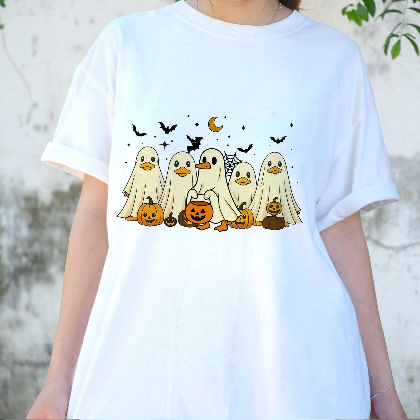 Ghost Duck Halloween Shirt, Cute Spooky Duck Tee, Funny Trick or Treat Goose T-Shirt, Pumpkin Costume Animal Tee, Fall Halloween Outfit