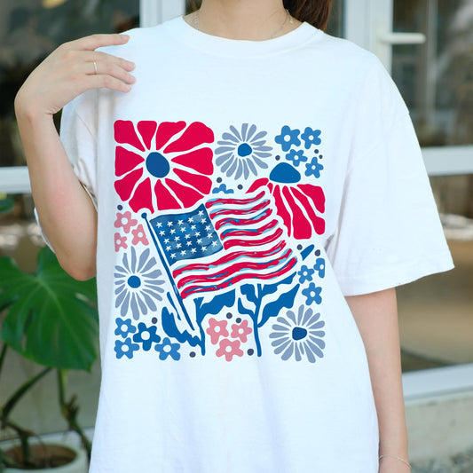 Patriotic Flower Flag Shirt, 4th of July Tee, American Flag Floral T-Shirt, Independence Day Top, USA Summer Shirt, Memorial Day Gift